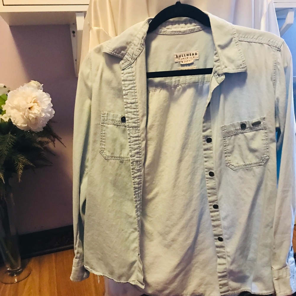 ✧ beachy button up ✧ - Picture 3 of 4